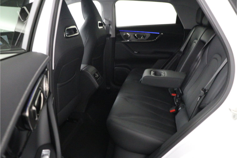 Vehicle Image 39