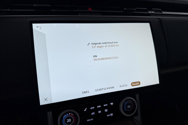 Vehicle Image 42