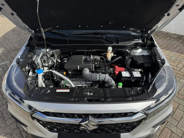 Vehicle Image 36