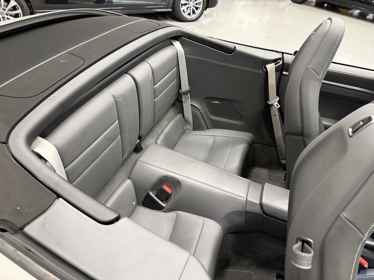 Vehicle Image 35