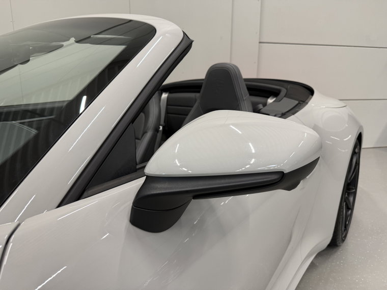 Vehicle Image 52