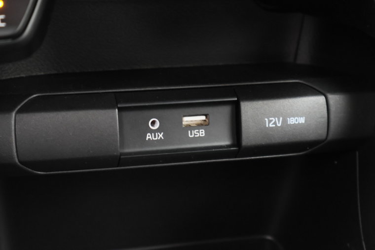Vehicle Image 36