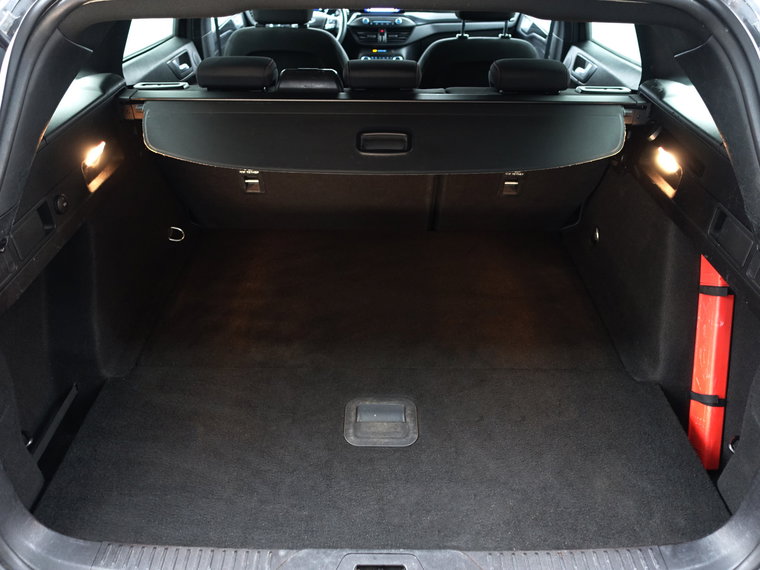 Vehicle Image 33