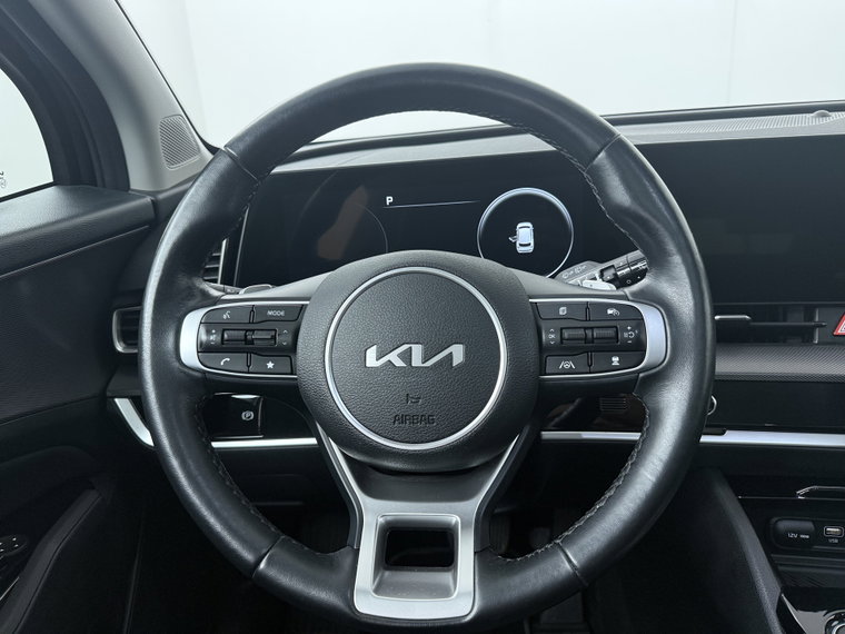 Vehicle Image 38