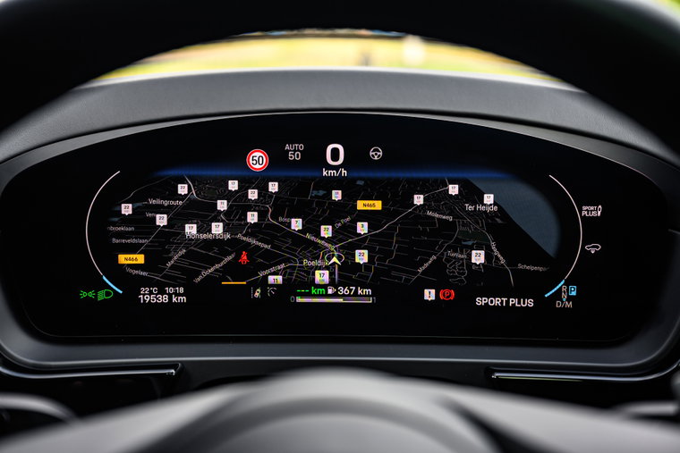 Vehicle Image 9