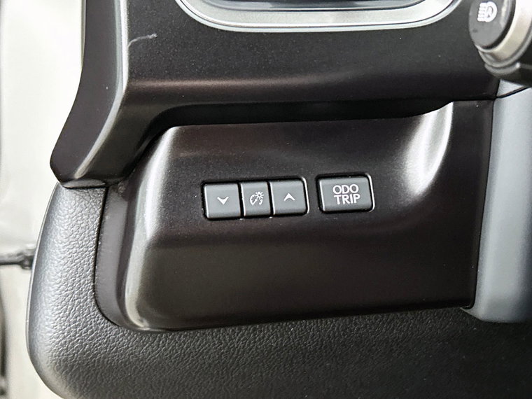 Vehicle Image 29