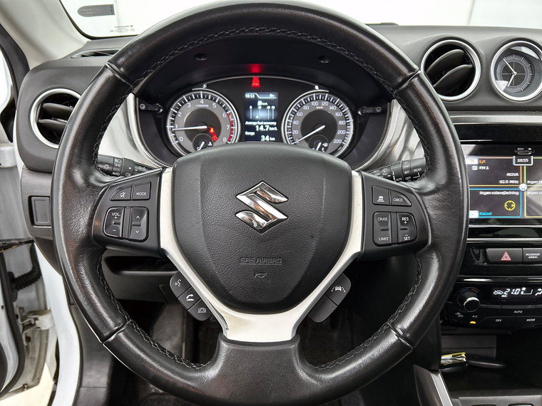Vehicle Image 26