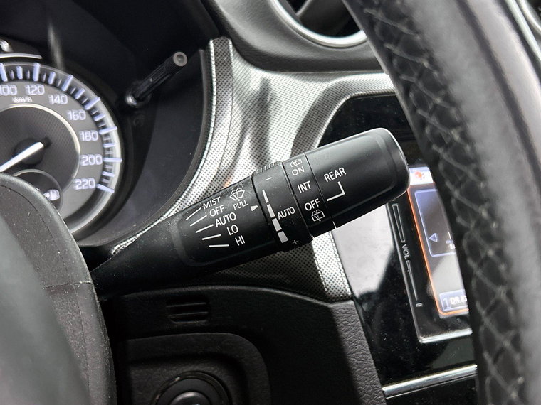 Vehicle Image 35
