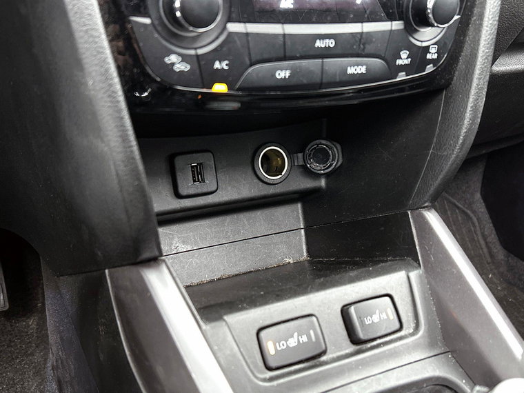 Vehicle Image 37