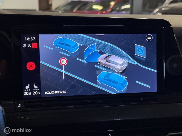 Vehicle Image 22