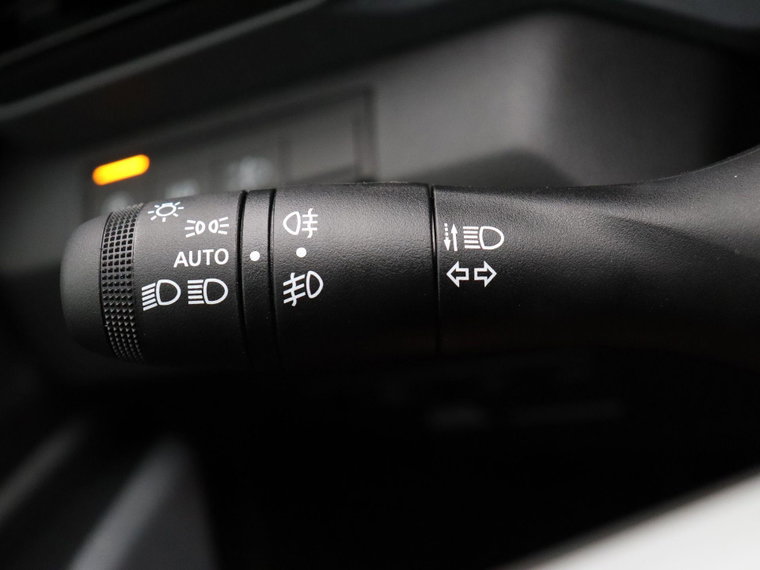 Vehicle Image 27