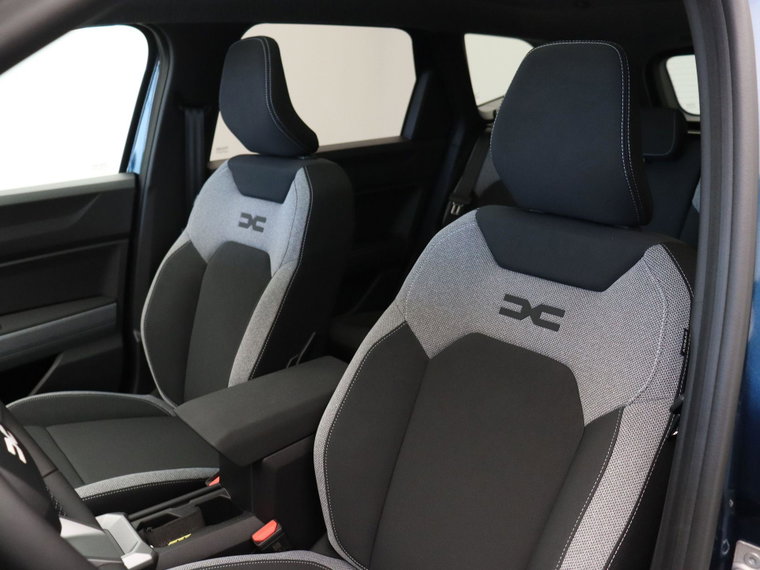Vehicle Image 40