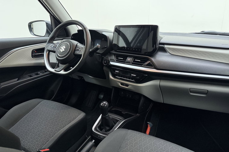 Vehicle Image 14
