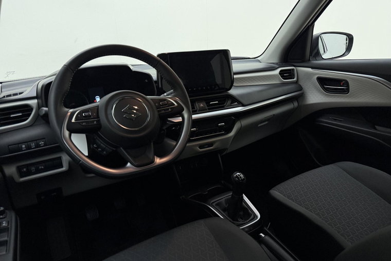 Vehicle Image 16
