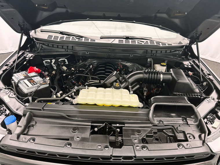 Vehicle Image 40