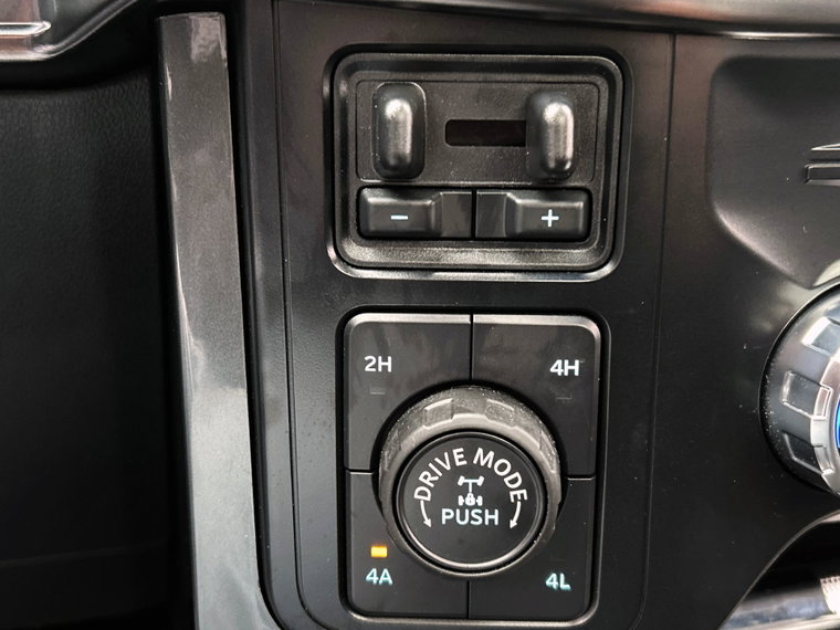 Vehicle Image 48