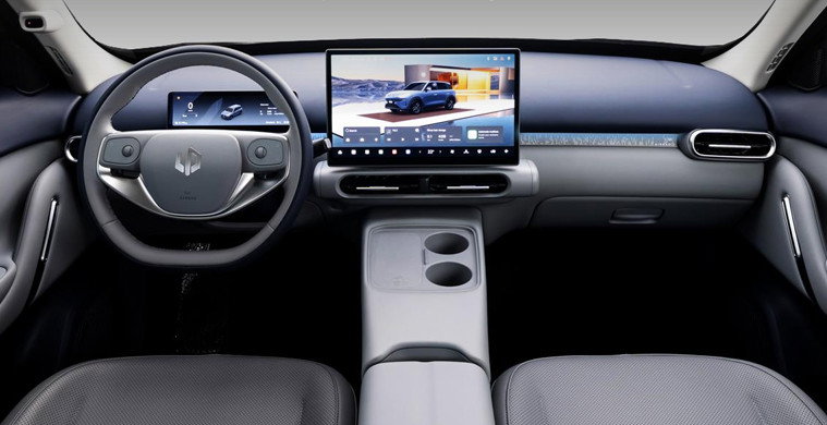 Vehicle Image 4