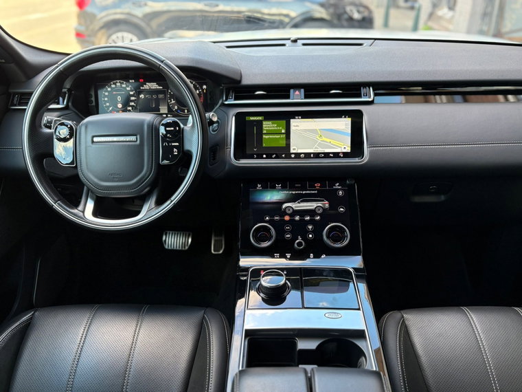 Vehicle Image 17