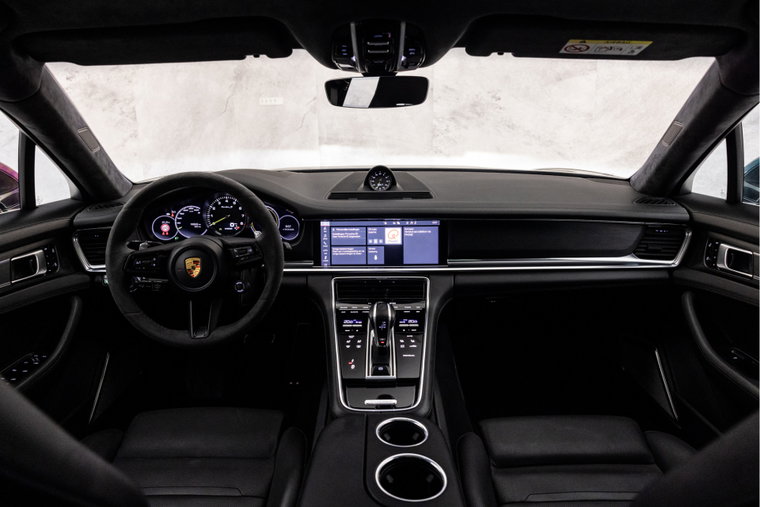 Vehicle Image 21