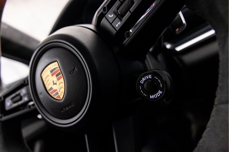 Vehicle Image 40