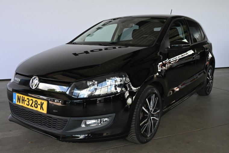 Vehicle Image 12