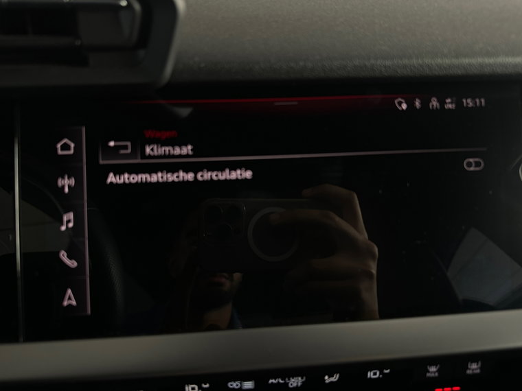 Vehicle Image 27