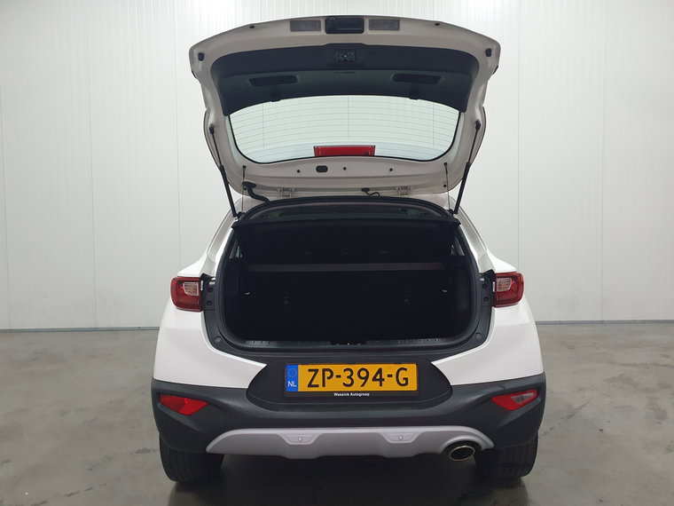 Vehicle Image 27