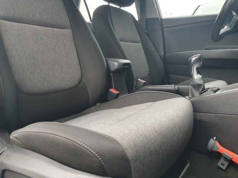 Vehicle Image 48