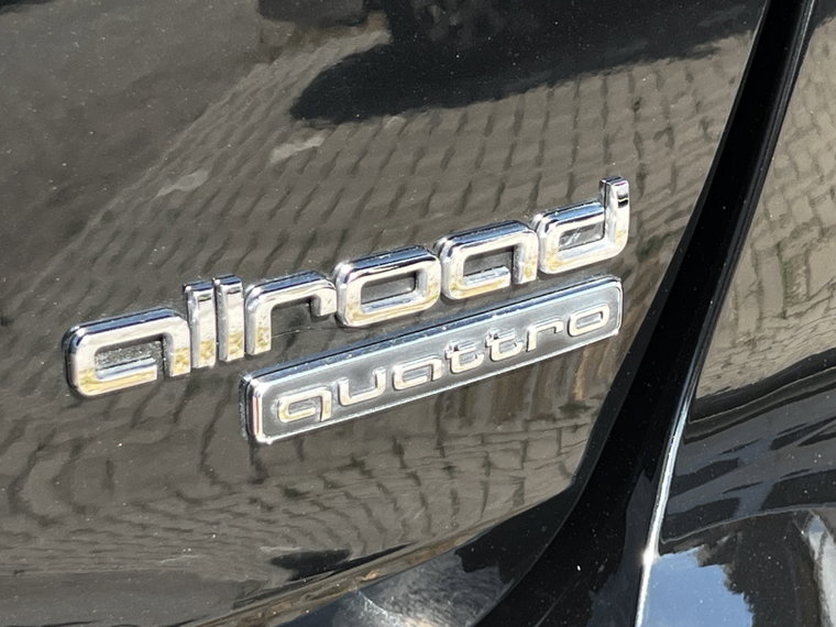 Vehicle Image 39
