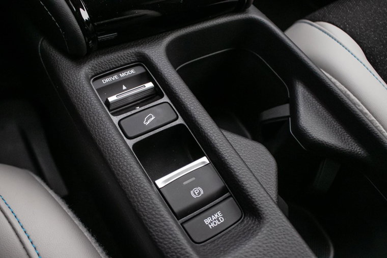 Vehicle Image 24
