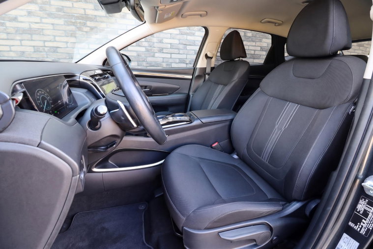 Vehicle Image 7