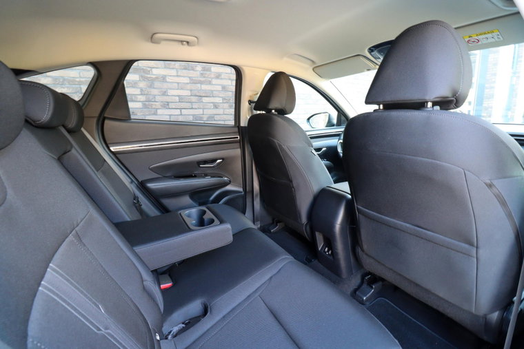 Vehicle Image 8