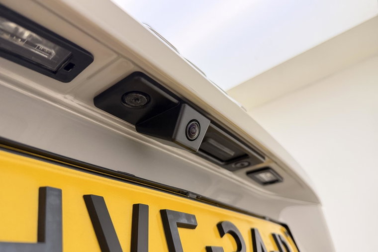 Vehicle Image 12