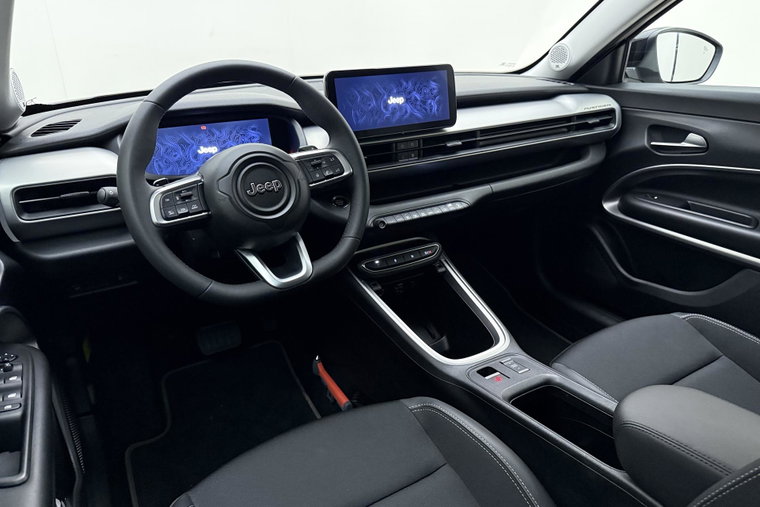 Vehicle Image 18