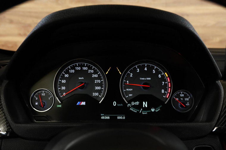 Vehicle Image 38
