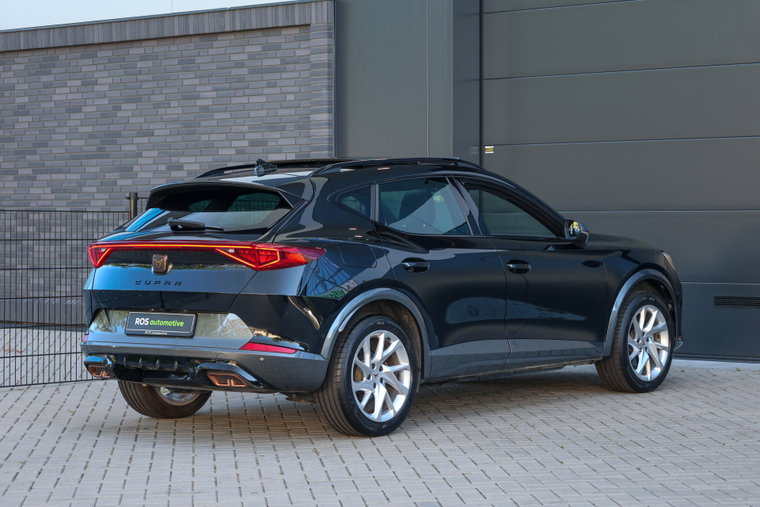 Vehicle Image 38