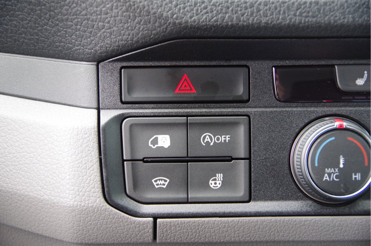Vehicle Image 24