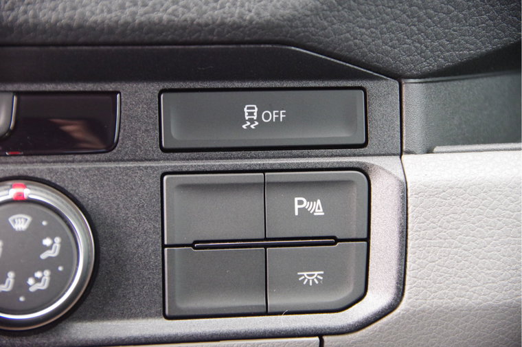 Vehicle Image 26