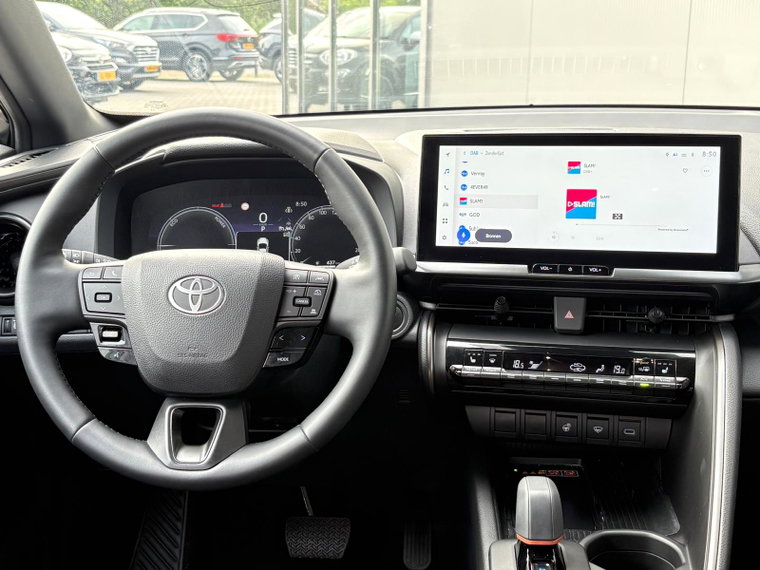 Vehicle Image 13