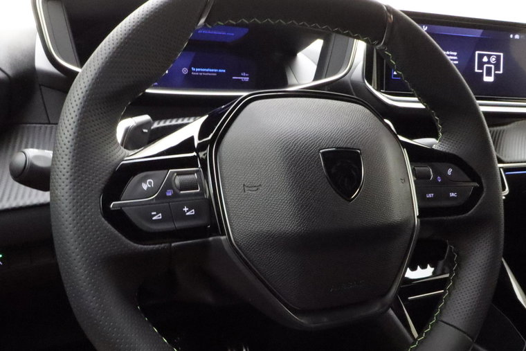 Vehicle Image 34