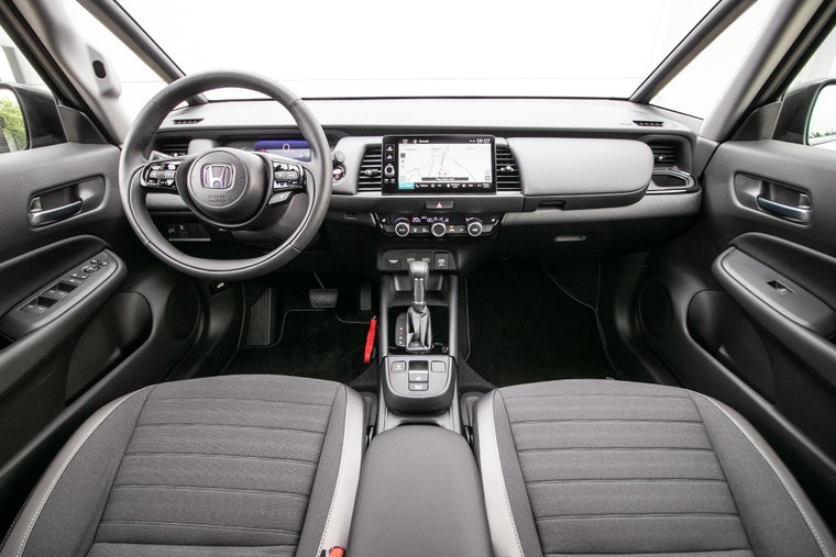 Vehicle Image 15