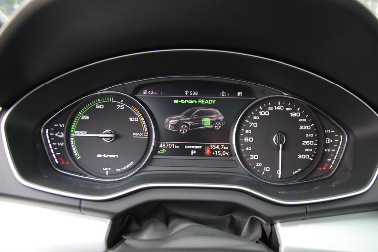 Vehicle Image 22
