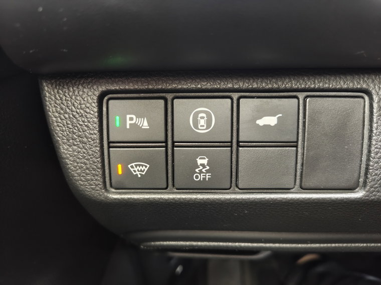 Vehicle Image 26