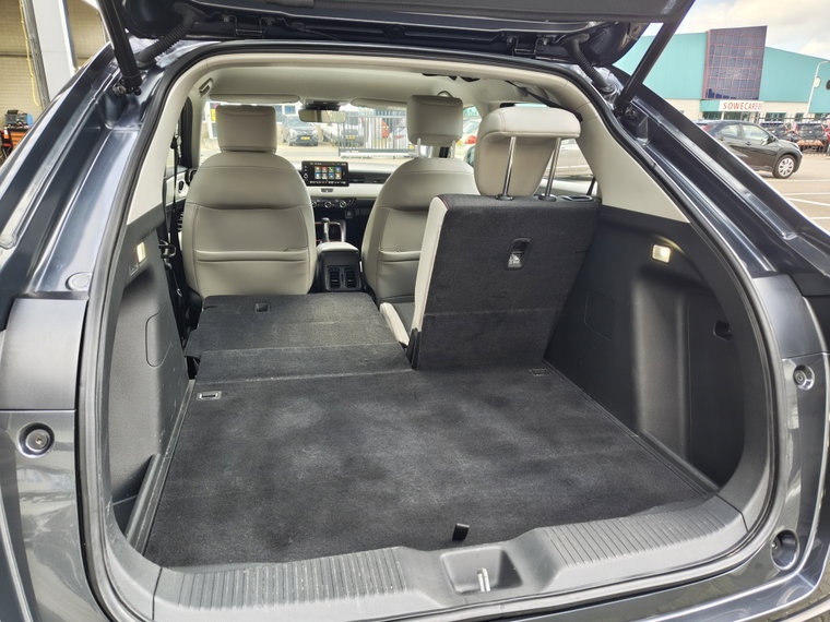 Vehicle Image 36