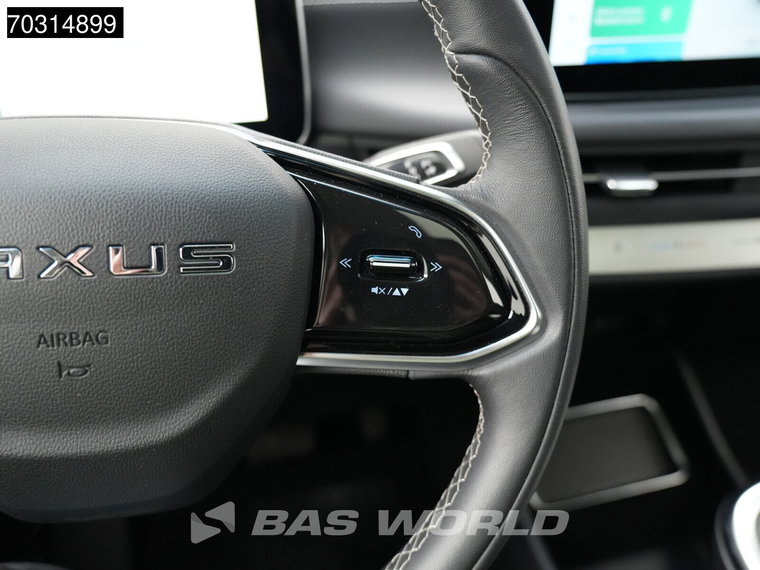 Vehicle Image 31