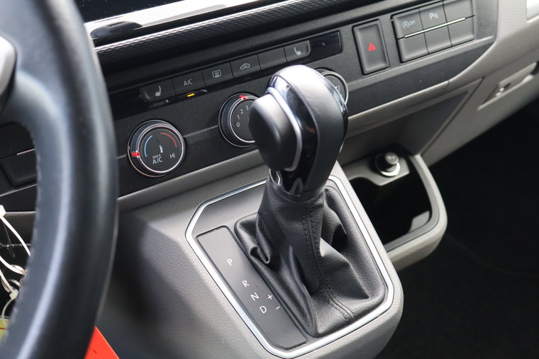 Vehicle Image 27