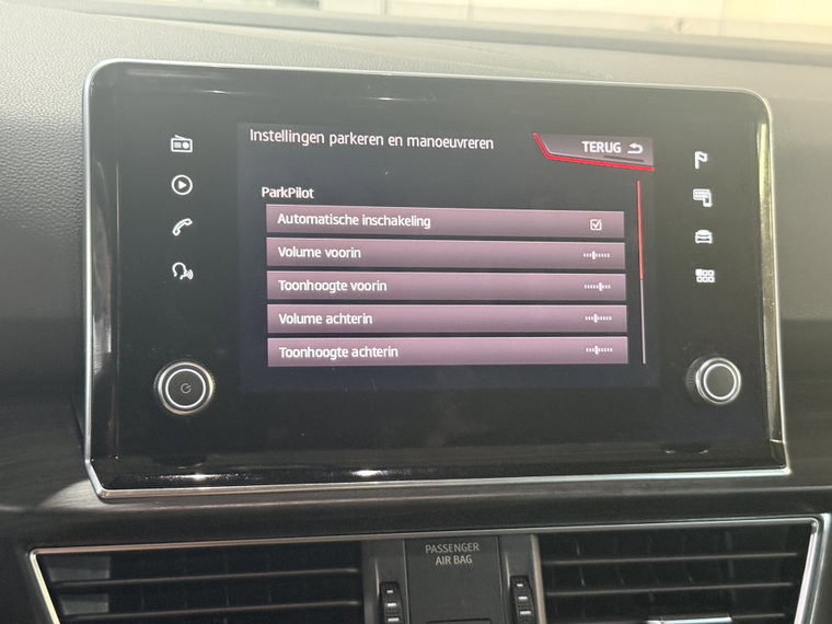 Vehicle Image 60