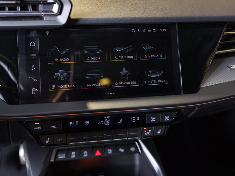 Vehicle Image 39