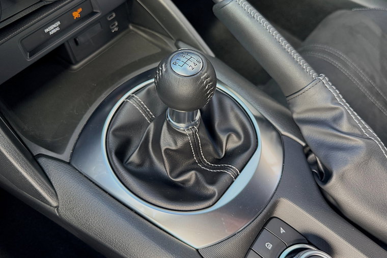 Vehicle Image 19