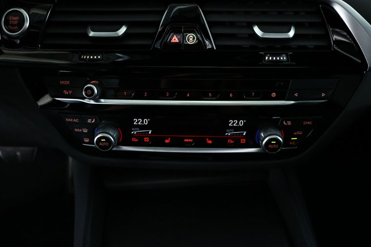 Vehicle Image 27